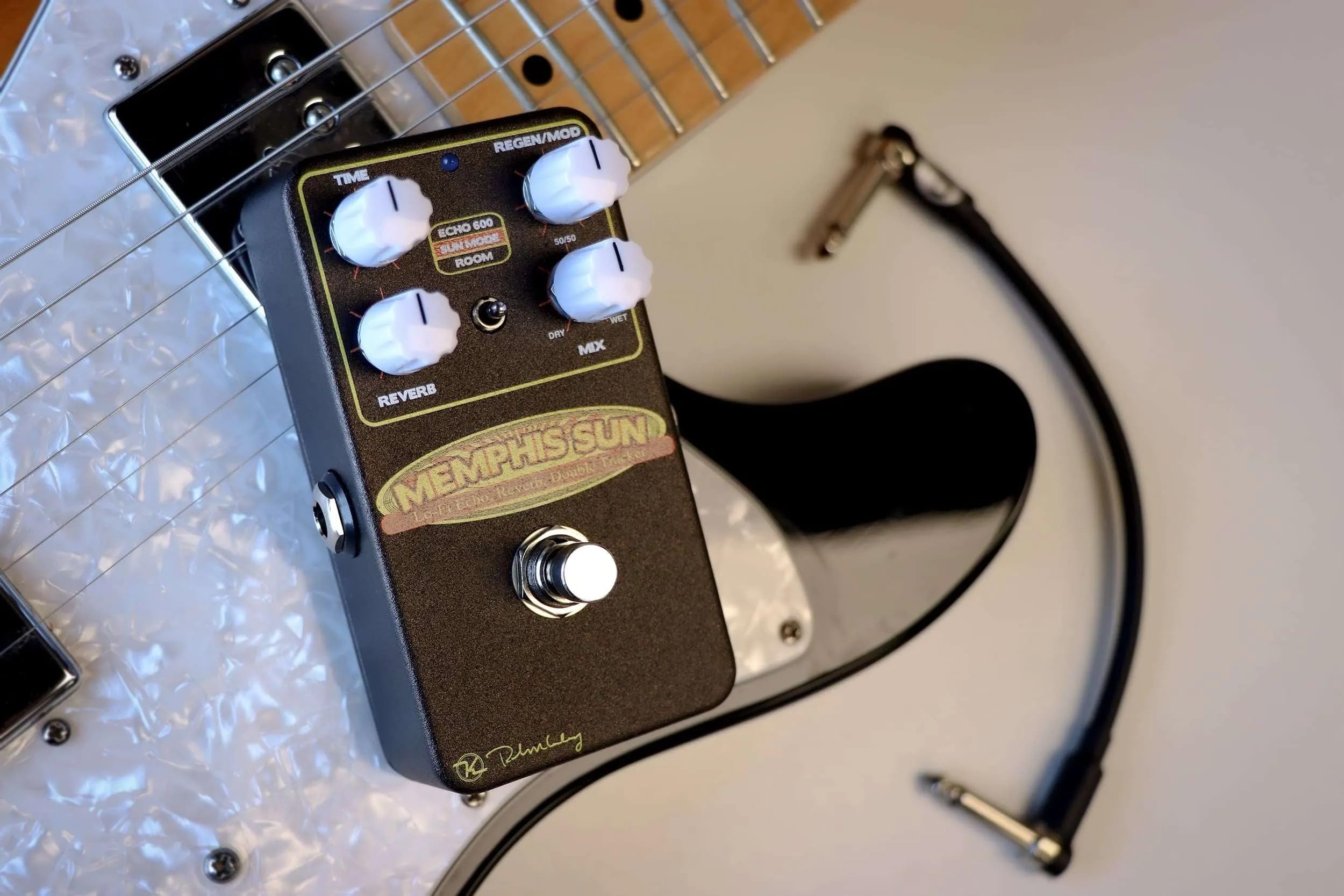 Amazon.com: Keeley Memphis Sun Lo-Fi Reverb Echo Double-Tracker
